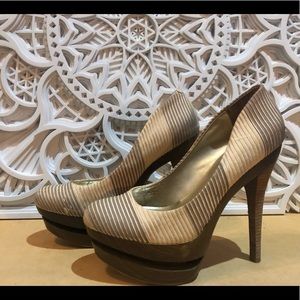 Jessica Simpson“Colie”multi stripe platform pumps